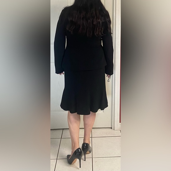 Bianca Nygard Black Blazer and Skirt Set Size 12 - Picture 7 of 13